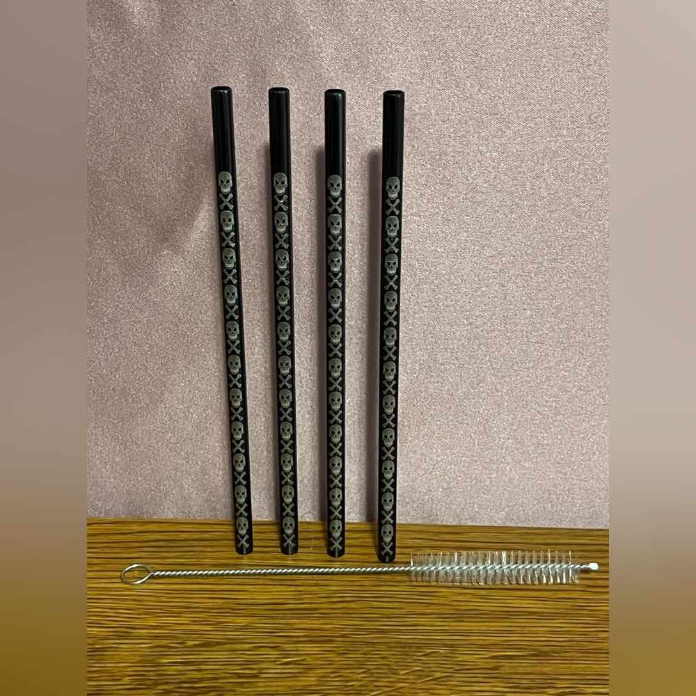 Fairyloot Skull Straws NWT